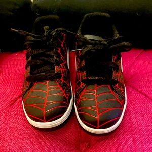 Spider-Man Heelys